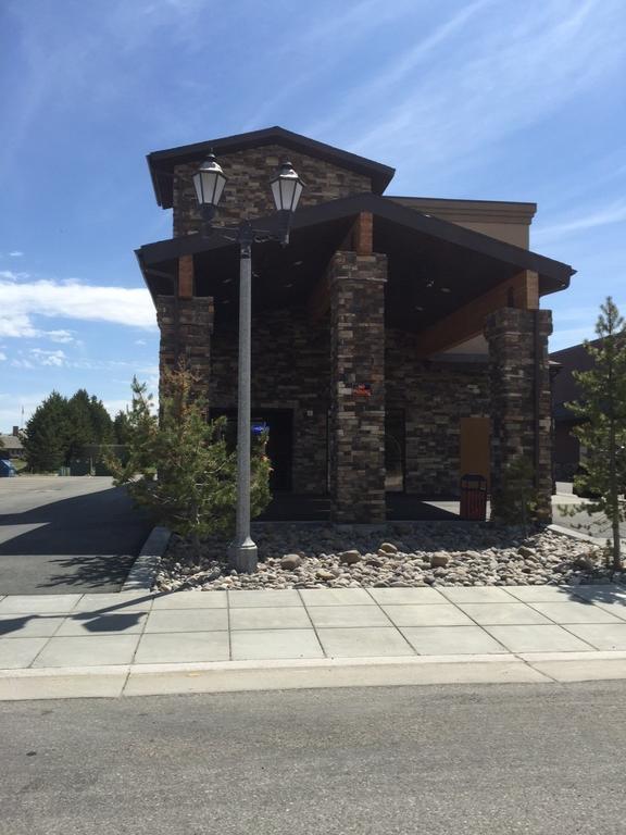 Geyser Inn West Yellowstone Exterior foto